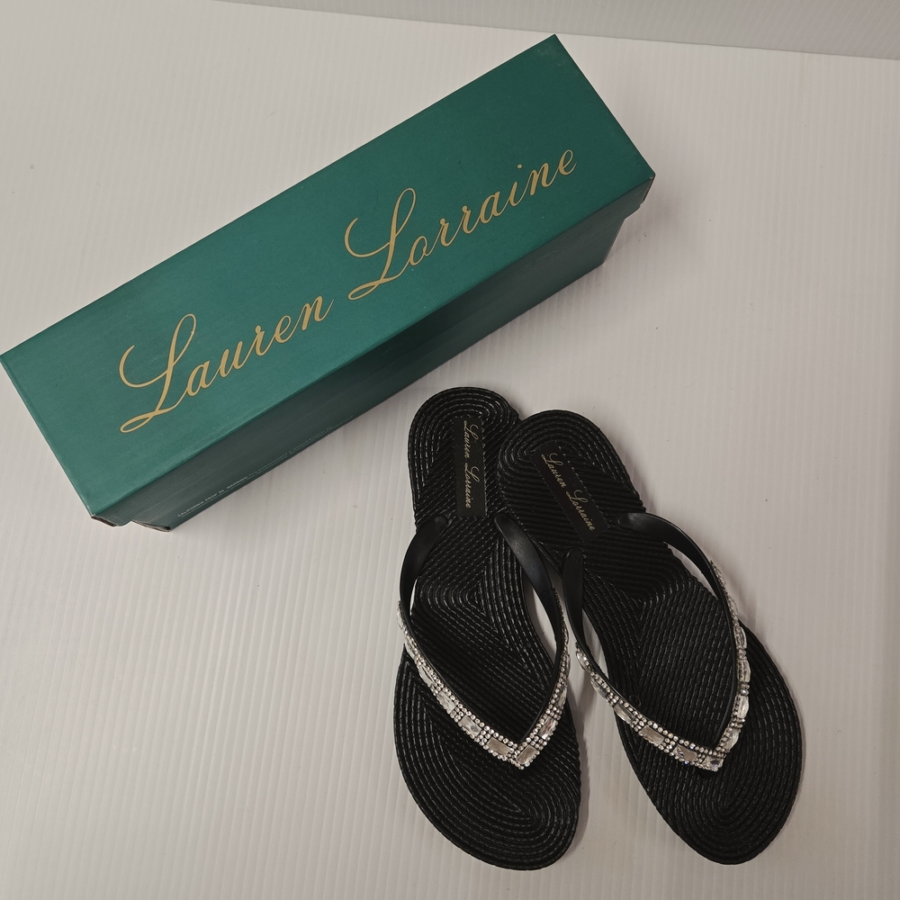 Lauren Lorraine Black Sandals with Silver Accents Size 6 NWT Gigi